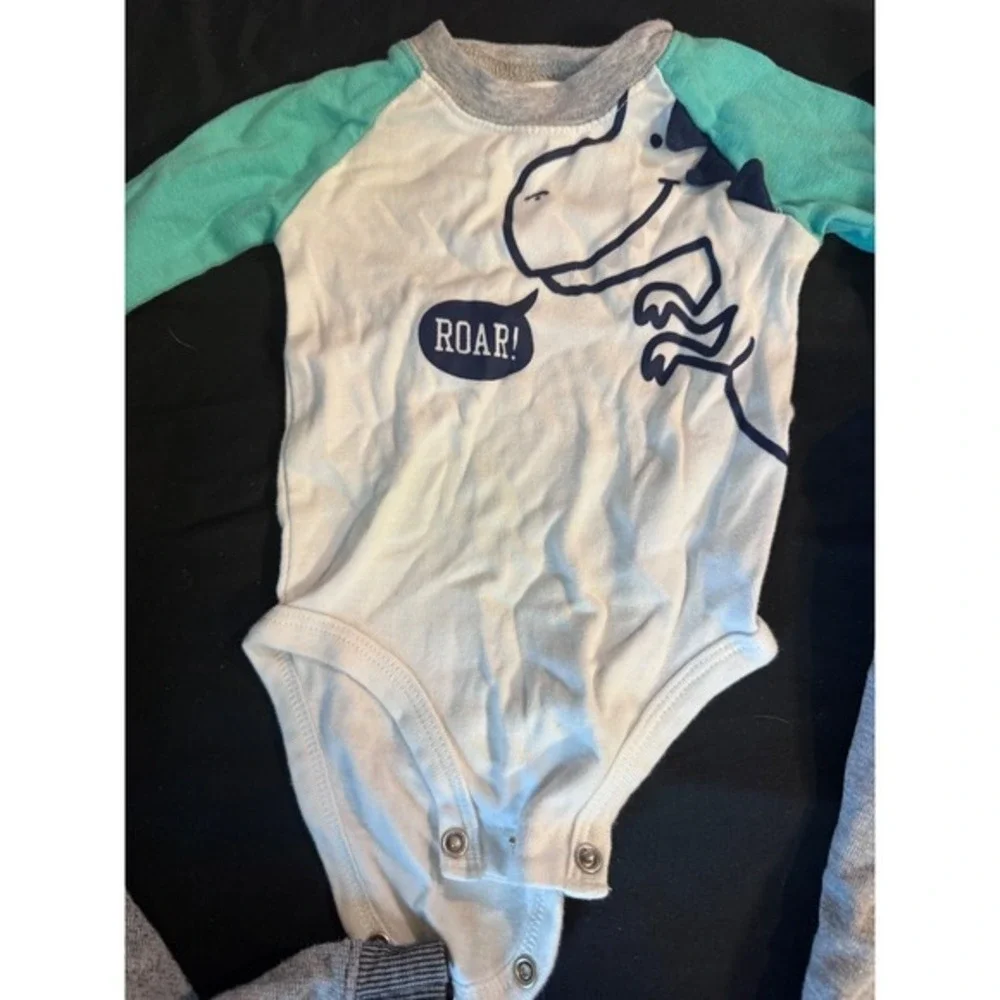 Baby Boy 6-9M Clothes Bundle Cat & Jack Carters Sleepers Bodysuits‎ 6 Piece Lot